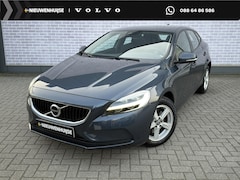 Volvo V40 - 2.0 T2 Nordic+ | Stoelverwarming Voor | Parkeerverwarming | Parkeersensoren Achter | LED K