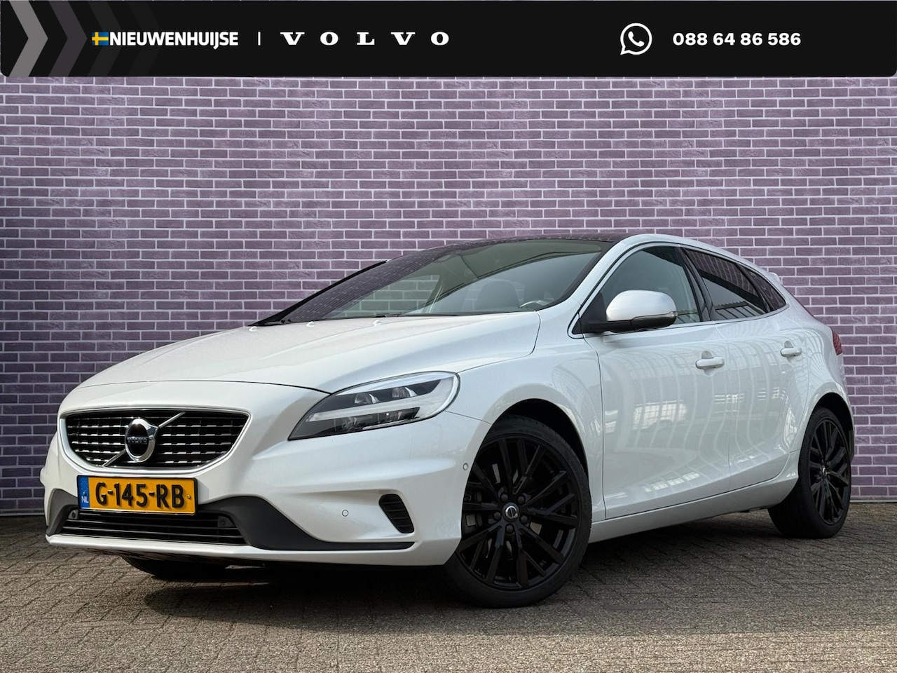 Volvo V40 - 1.5 T3 Polar+ Sport | Trekhaak | Stoelverwarming | Panoramadak | DAB | Harman/Kardon | Key - AutoWereld.nl