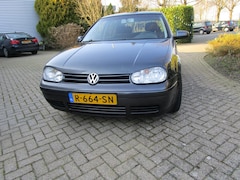 Volkswagen Golf - 1.4-16V Sportline
