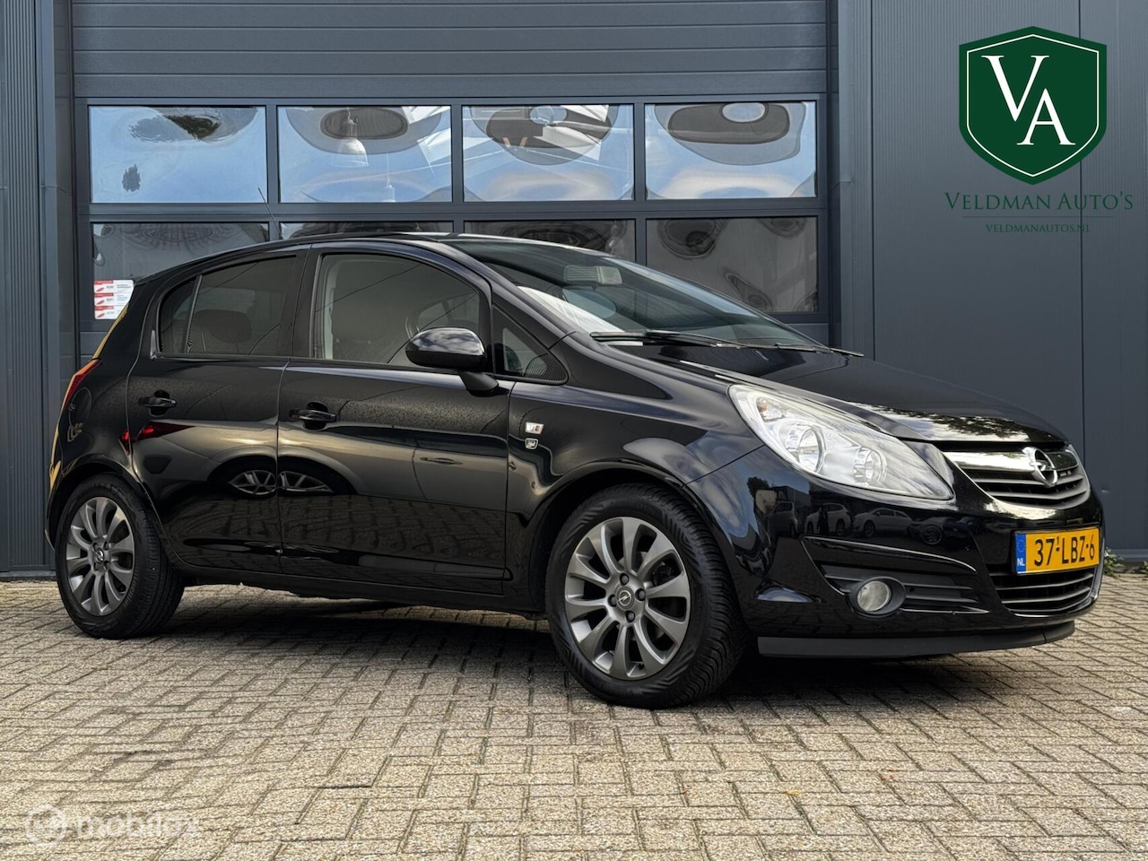 Opel Corsa - 1.2-16V Cosmo 1.2-16V Cosmo, Dealer Odh, Airco, trekhaak, 5deur - AutoWereld.nl
