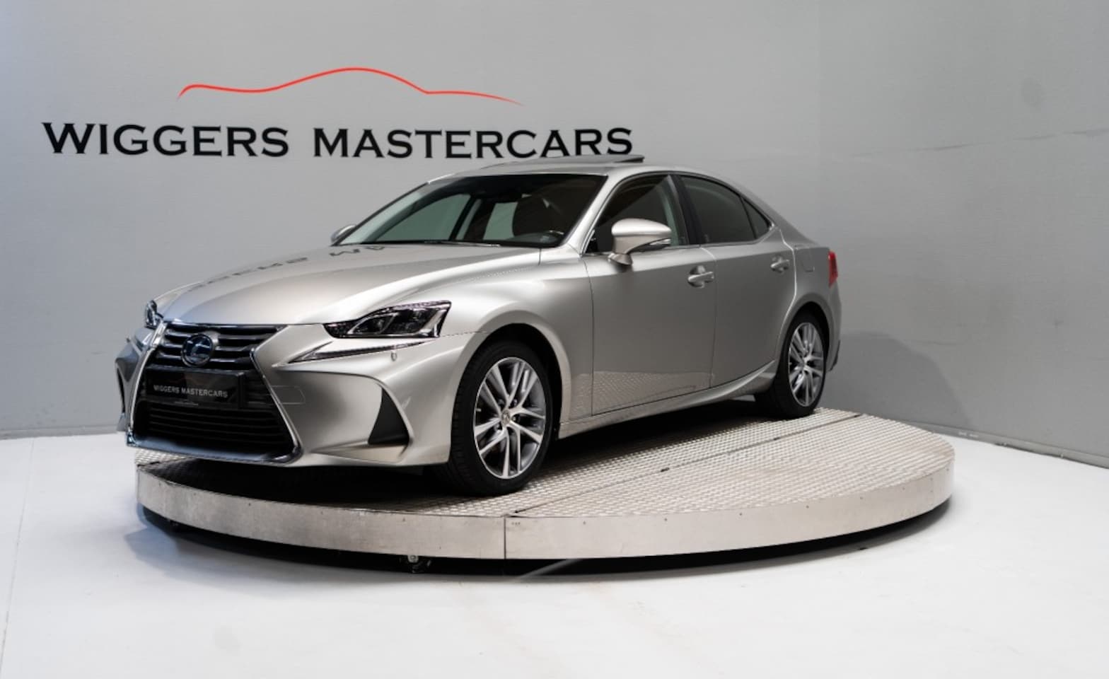 Lexus IS - 300H HYBRID BUS.Line Pro, El.sch.dak, Ad.Cruise, Lane assist - AutoWereld.nl