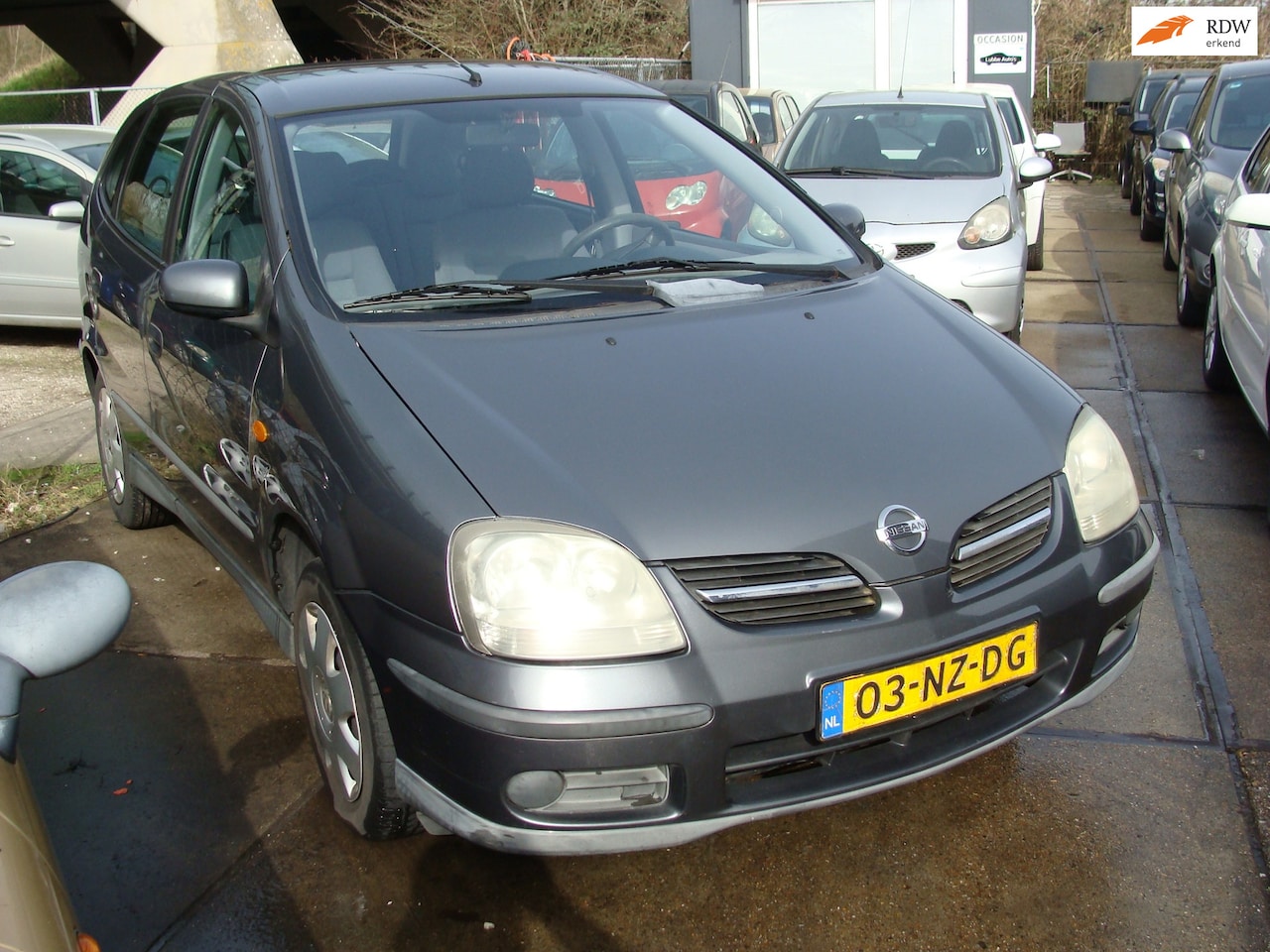 Nissan Almera Tino - 1.8 Visia airco elek pak nap apk - AutoWereld.nl