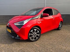 Toyota Aygo - 1.0 VVT-i x-joy Apple Carplay/Android Auto | Climate control