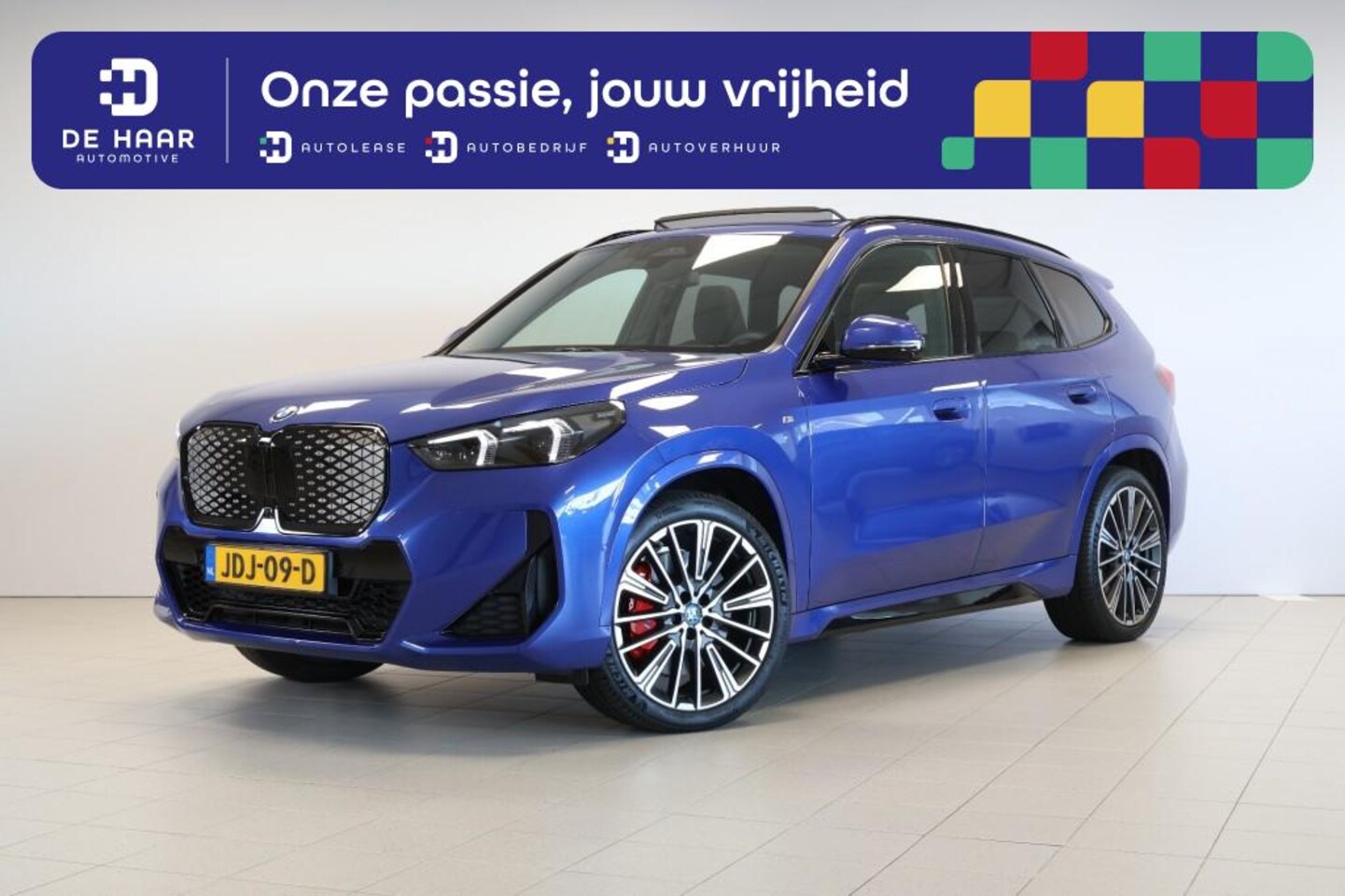 BMW iX1 - xDrive30 67 kWh M Sport Pro - Pano - Trekhaak - Head-Up - AutoWereld.nl