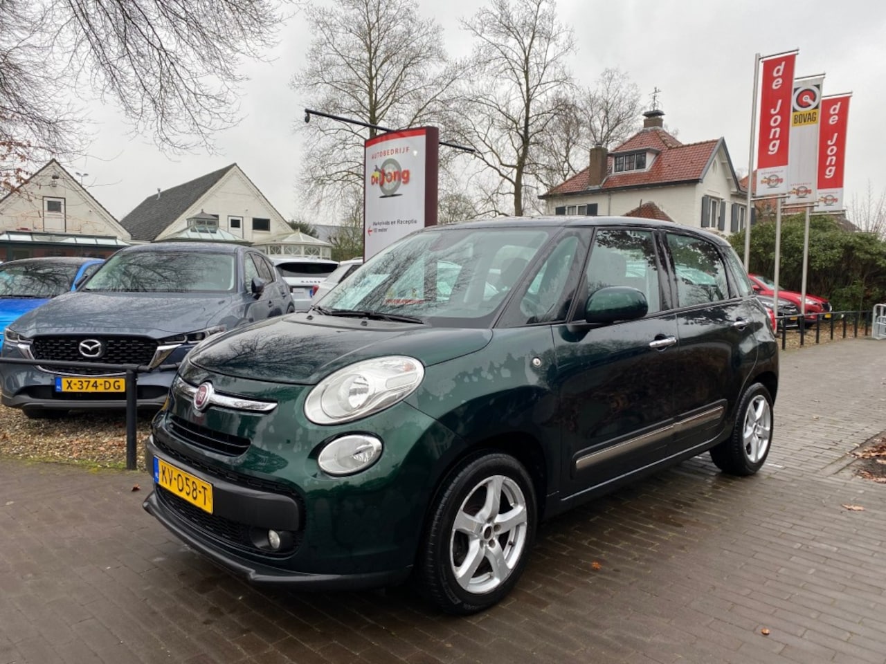 Fiat 500 L - 1.3 M-JET LOUNGE AUTOMAAT / PANODAK / NAVI / CAMERA / TREKHAAK - AutoWereld.nl