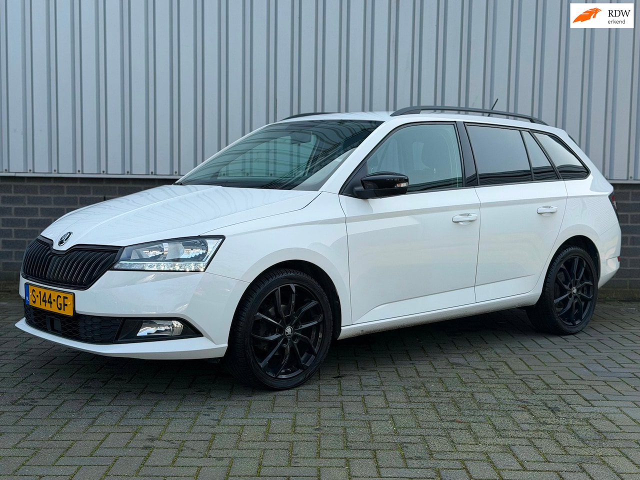 Skoda Fabia Combi - 1.0 TSI Active |CruiseCtrl|Airco|CarPlay|Start/Stop| - AutoWereld.nl