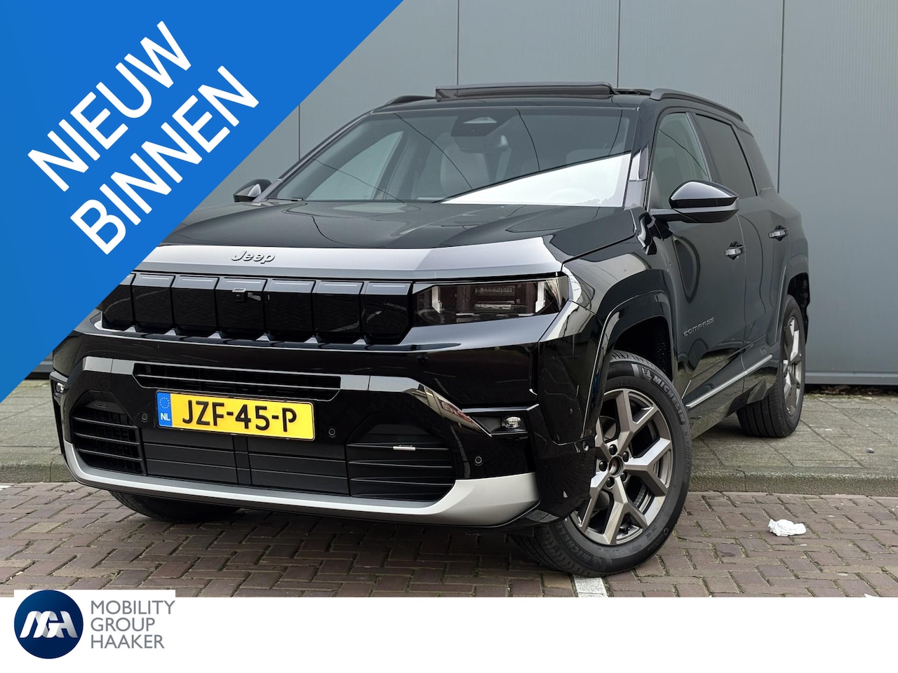 Jeep Compass - 1.2 e-Hybrid First Edition | Panoramadak | stoel massage | Carplay | 360 Camera | Focal au - AutoWereld.nl