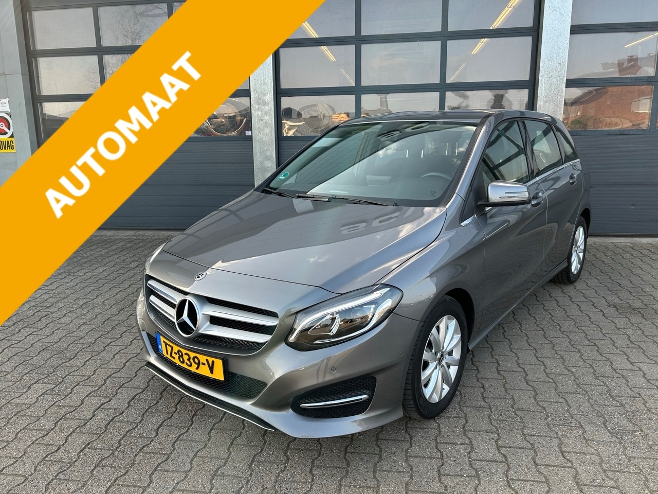 Mercedes-Benz B-klasse - B180 122pk 7G-DCT Ambition - AutoWereld.nl