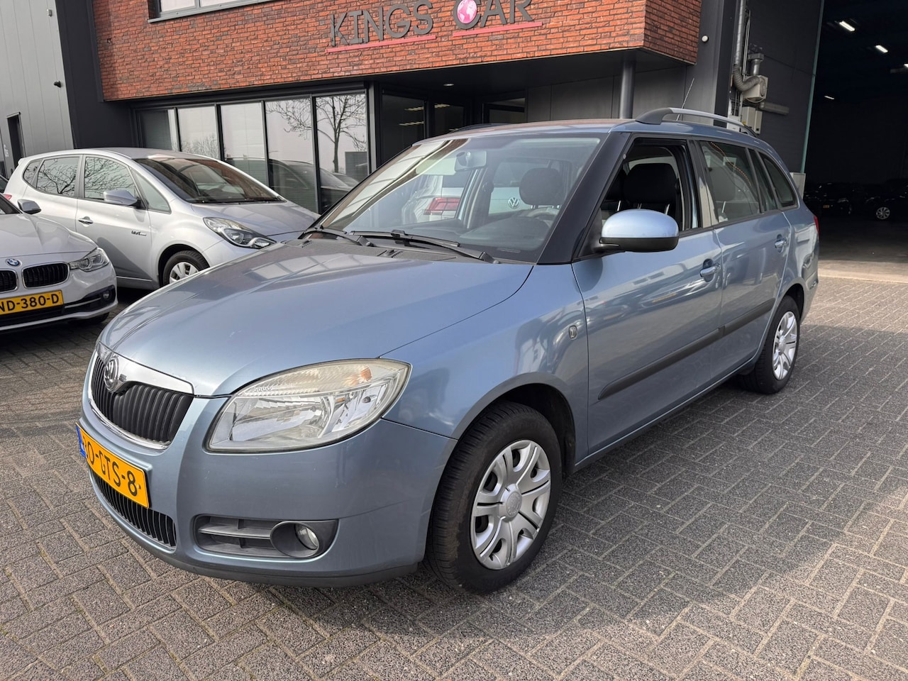 Skoda Fabia Combi - 1.4-16V Ambiente AIRCO TREKHAAK ZO MEENEMEN - AutoWereld.nl