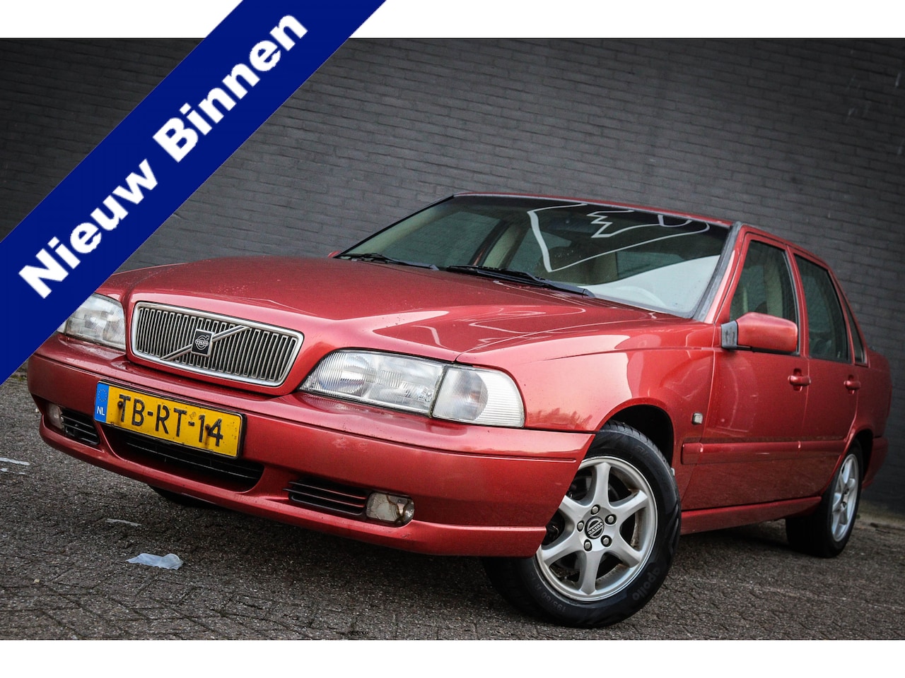 Volvo S70 - 2.5 Comfort-Line Net binnen - Nu al te bezichtigen - AutoWereld.nl