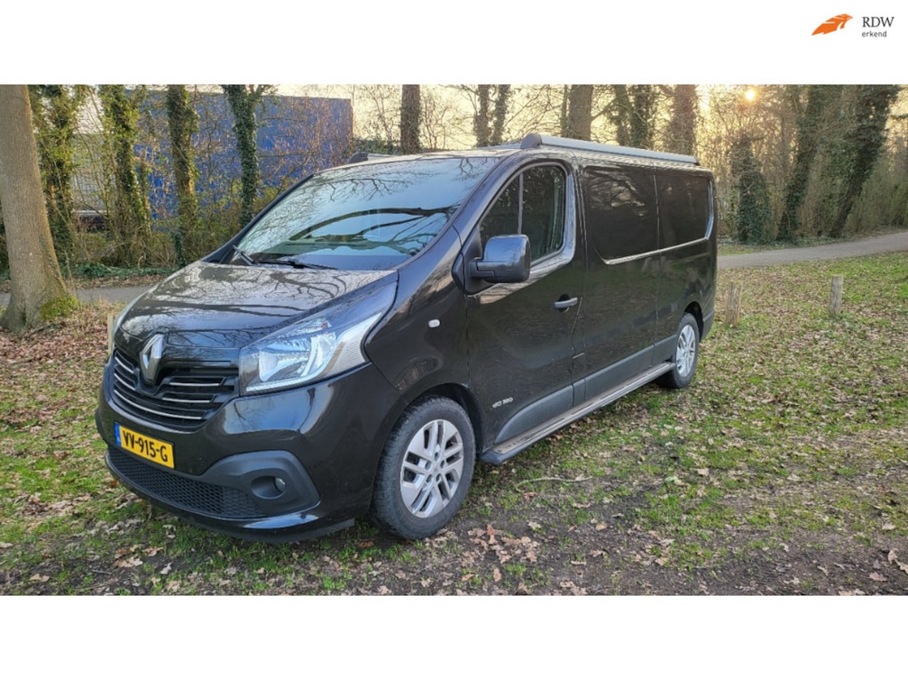 Renault Trafic - 1.6 dCi T29 L2H1 DC Comfort 1.6 dCi T29 L2H1 DC Comfort,NAV,CC,TrekHaak,Imperial - AutoWereld.nl