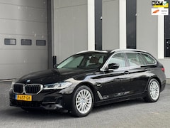 BMW 5-serie Touring - 520e Business Edition Plus, lederen sportinterieur, elect bedienbare trekhaak, 1 e eigenaa