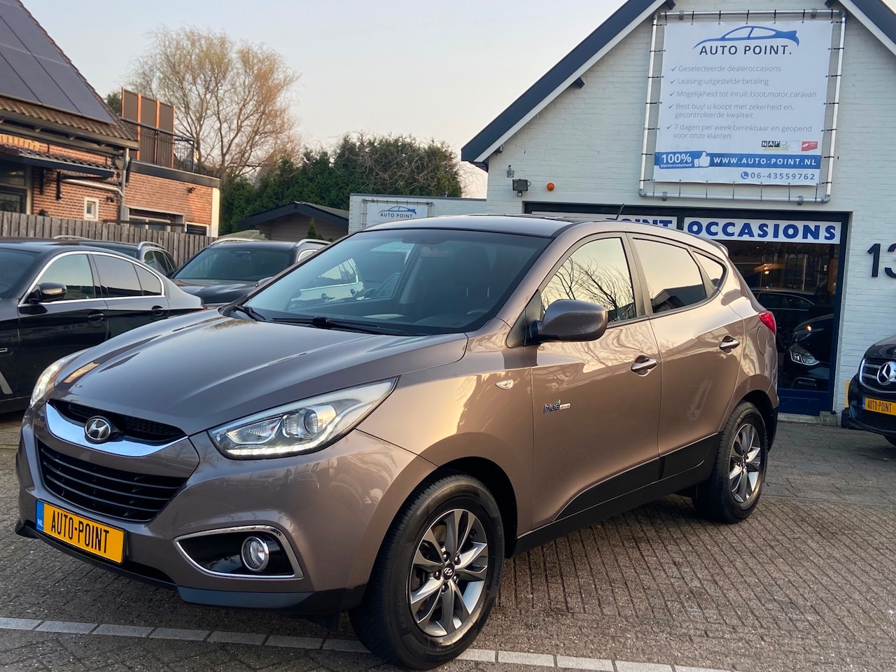 Hyundai ix35 - 1.6i GDI AIRCO/NAVIGATIE/CARPLAY/148900KM - AutoWereld.nl