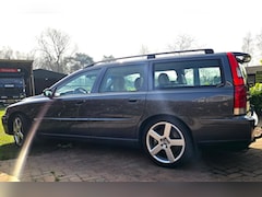 Volvo V70 - 2.5 R