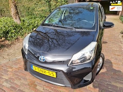 Toyota Yaris - 1.5 Full Hybrid Aspiration Camera