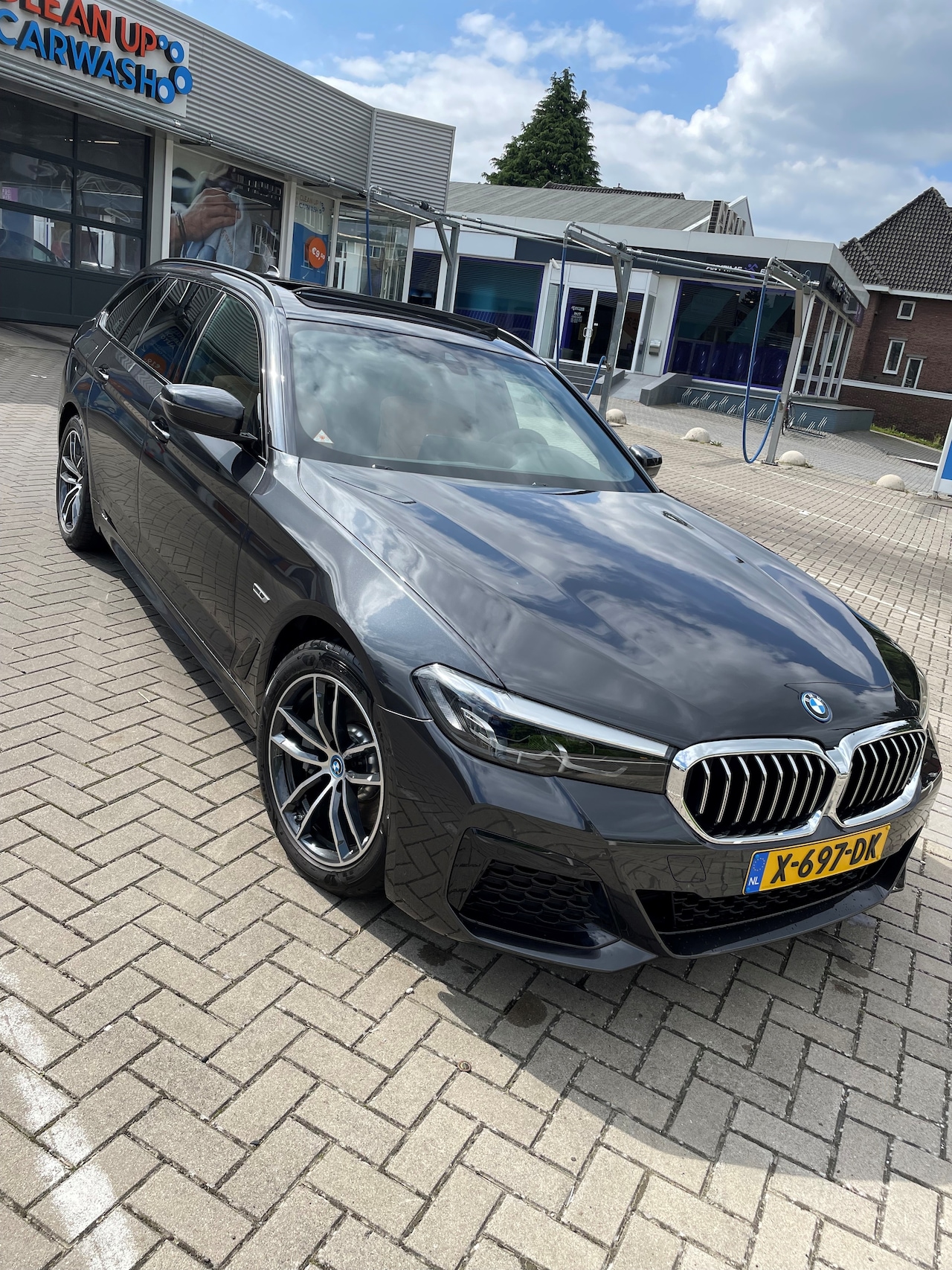 BMW 5-serie Touring - 530e Business Edition Plus - AutoWereld.nl