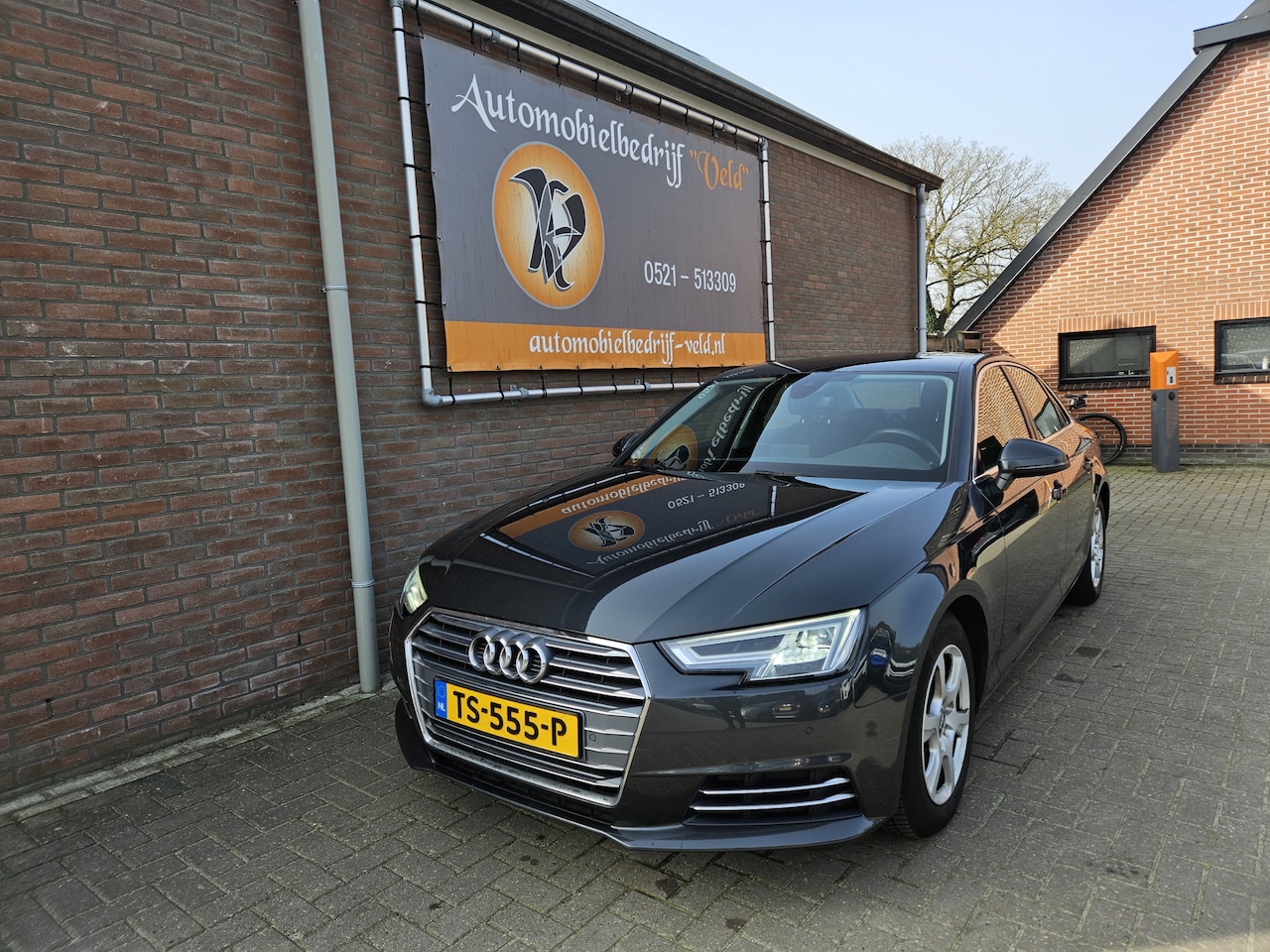 Audi A4 Limousine - 2.0 TDI ultra Sport Lease Edition - AutoWereld.nl