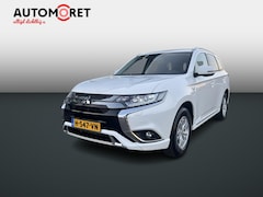 Mitsubishi Outlander - 2.4 PHEV Pure +