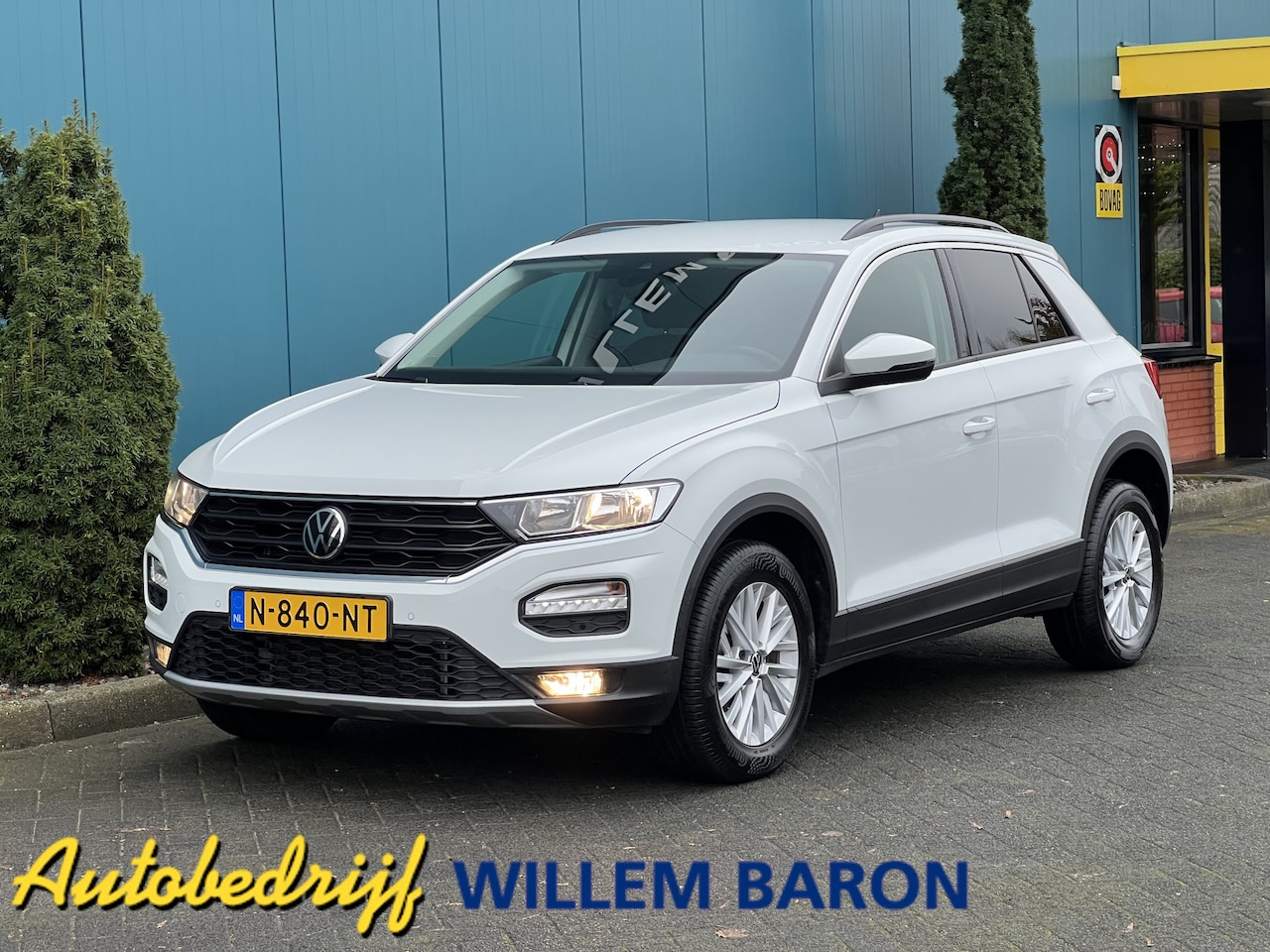 Volkswagen T-Roc - 1.0 TSI Style CARPLAY | CRUISE | CLIMA | NAV | PDC | LMV | 38DKM!! - AutoWereld.nl