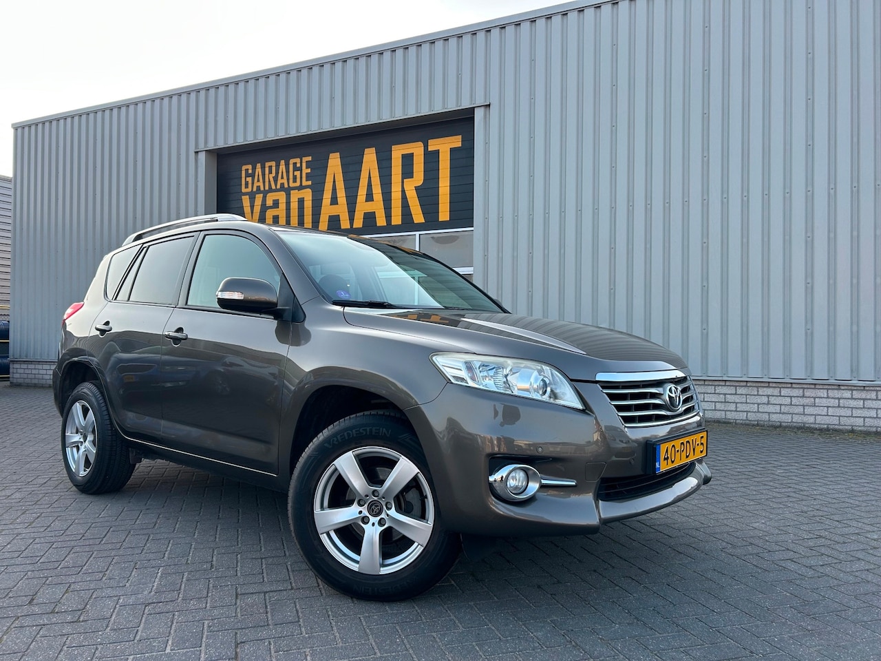 Toyota RAV4 - 2.0 VVTi Executive Business | 4x4 | AUTOM | CAMERA | CRUISE | STOEL VERW | - AutoWereld.nl
