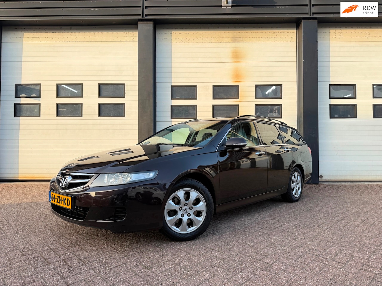 Honda Accord Tourer - 2.0i Comfort 2.0i Comfort - AutoWereld.nl