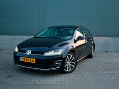 Volkswagen Golf - 1.4 TSI Highline | Pano | Alcantara |