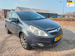 Opel Corsa - 1.4-16V Enjoy ( 5-DEURS en AIRCO)