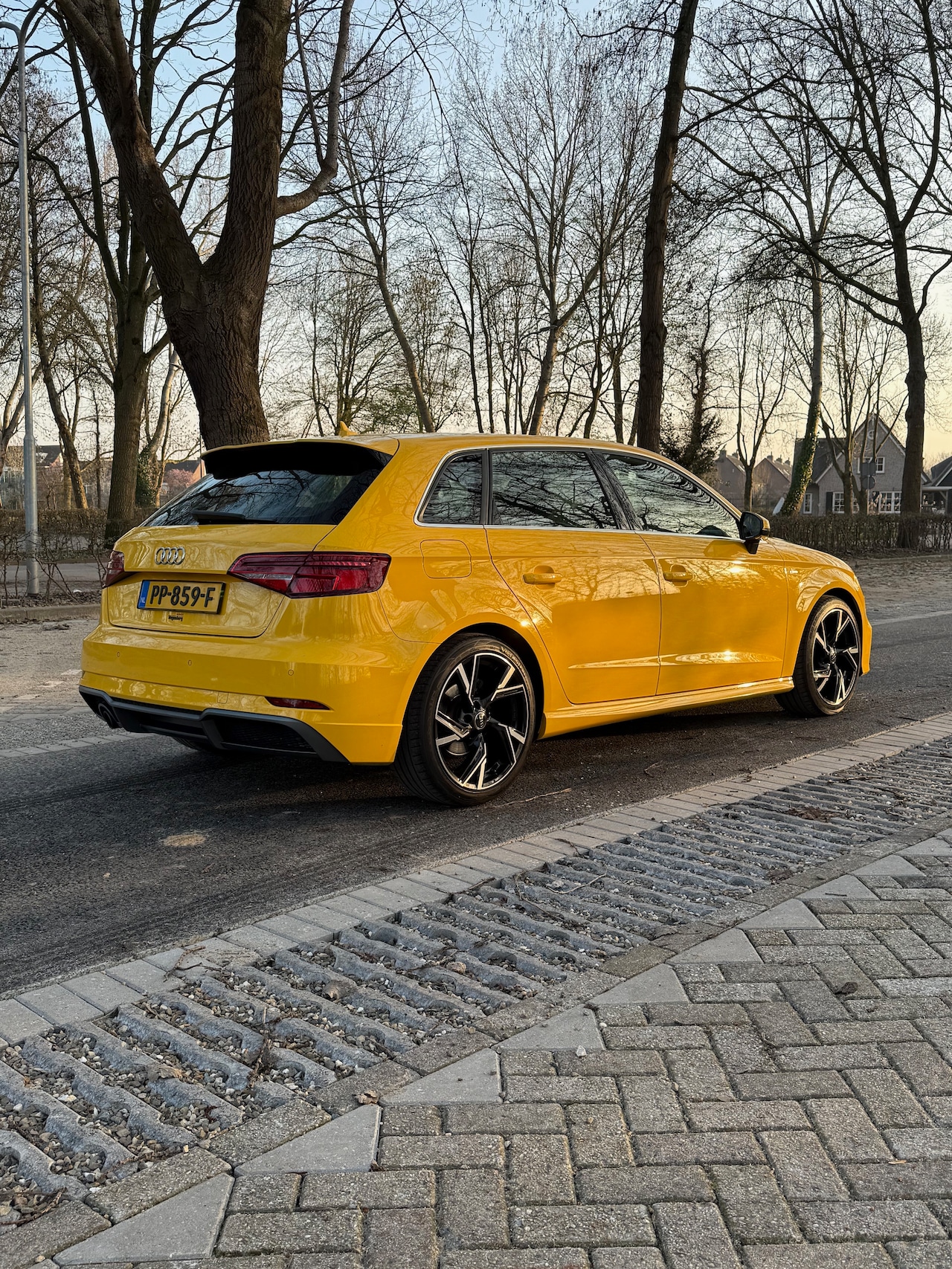 Audi A3 Sportback - 1.0 TFSI Sport S Line Edition - AutoWereld.nl