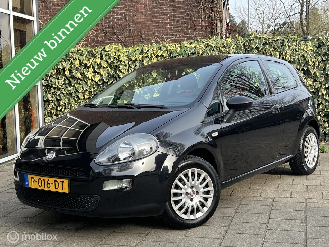 Fiat Punto Evo - 1.2 Pop 1.2 Pop nieuwe apk! - AutoWereld.nl