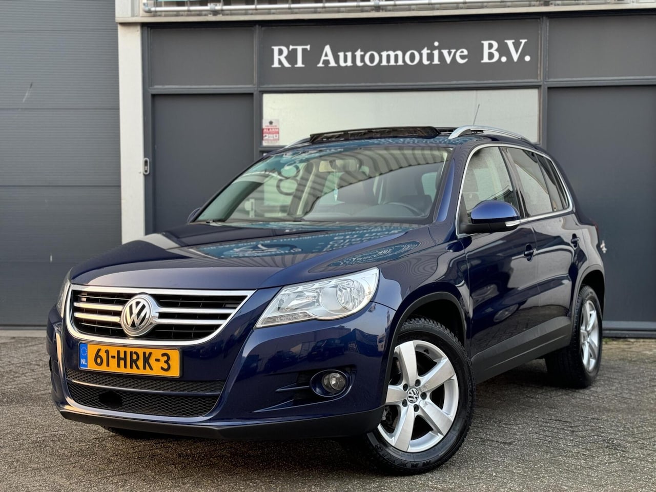 Volkswagen Tiguan - 1.4 TSI 4Motion Pano / Leder APK 2-2027 - AutoWereld.nl