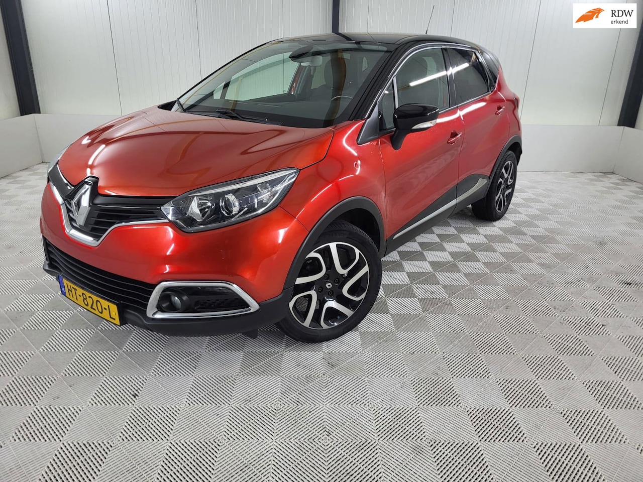 Renault Captur - 0.9 TCe Dynamique 0.9 TCe Dynamique, Trekhaak, Navigatie - AutoWereld.nl