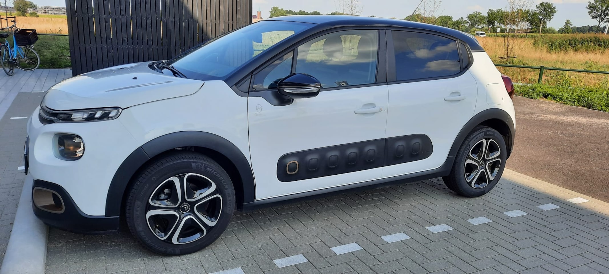 Citroën C3 - 1.2 PureTech S&S Shine Origins uitvoering - AutoWereld.nl