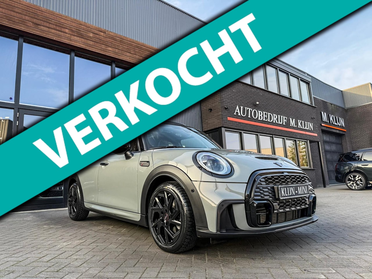MINI Cooper S - Mini 2.0 John Cooper Works F1 aut 178pk/Nardo/Pano/Camera/Jcw stoelen - AutoWereld.nl