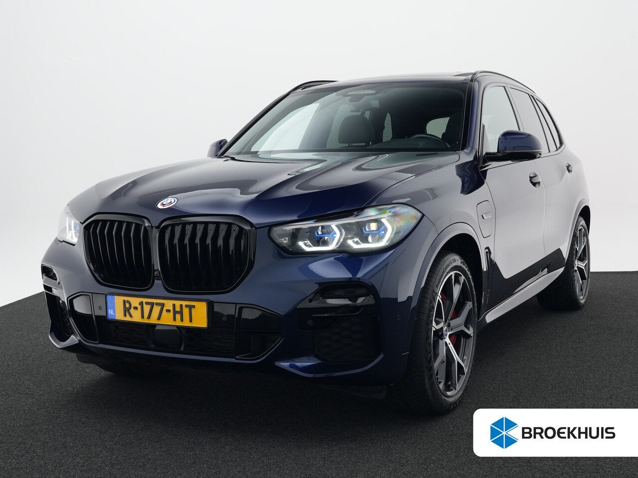 BMW X5 - xDrive45e High Executive | Luchtvering | Laser | M-Sport | 360° Camera | Harman Kardon | 2 - AutoWereld.nl