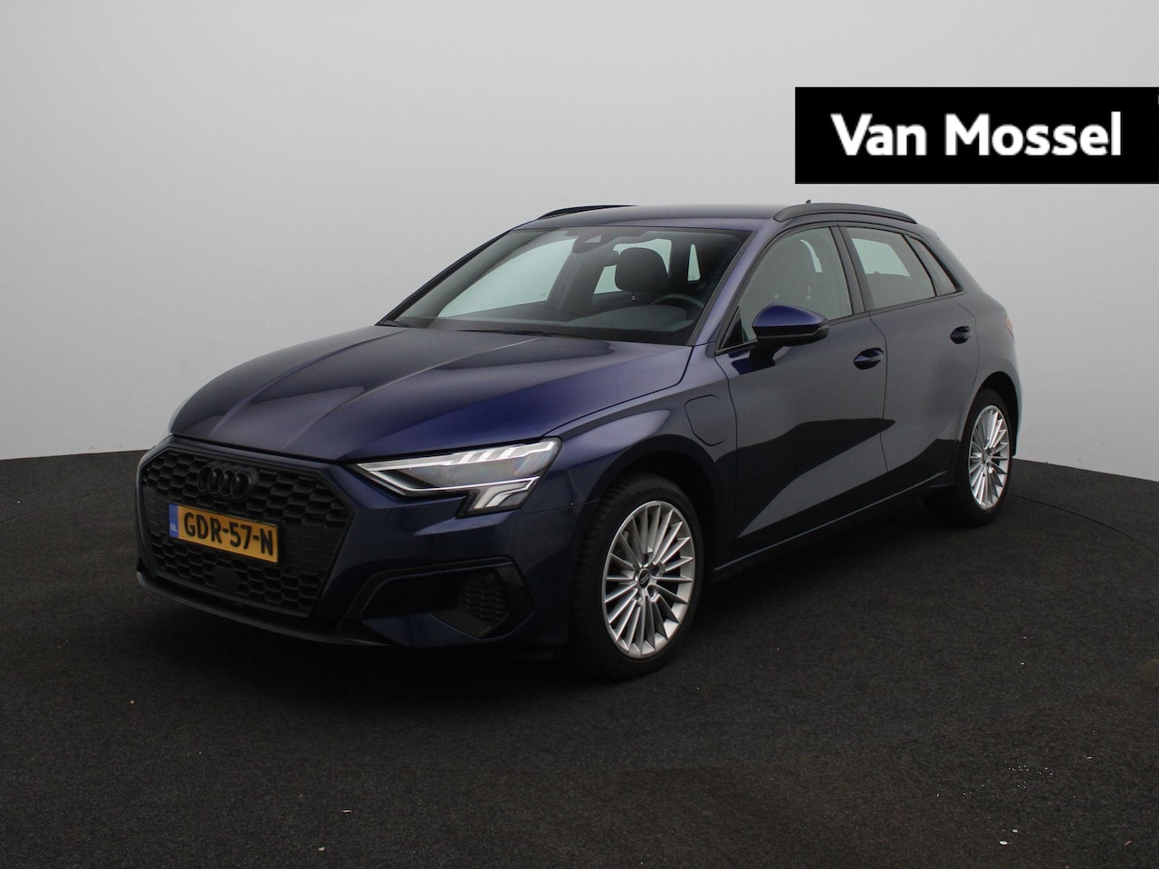 Audi A3 Sportback - 40 TFSI e Advanced | Leder | Navi/Carplay | Camera | Stoelverwarming | Virtual Cockpit | E - AutoWereld.nl