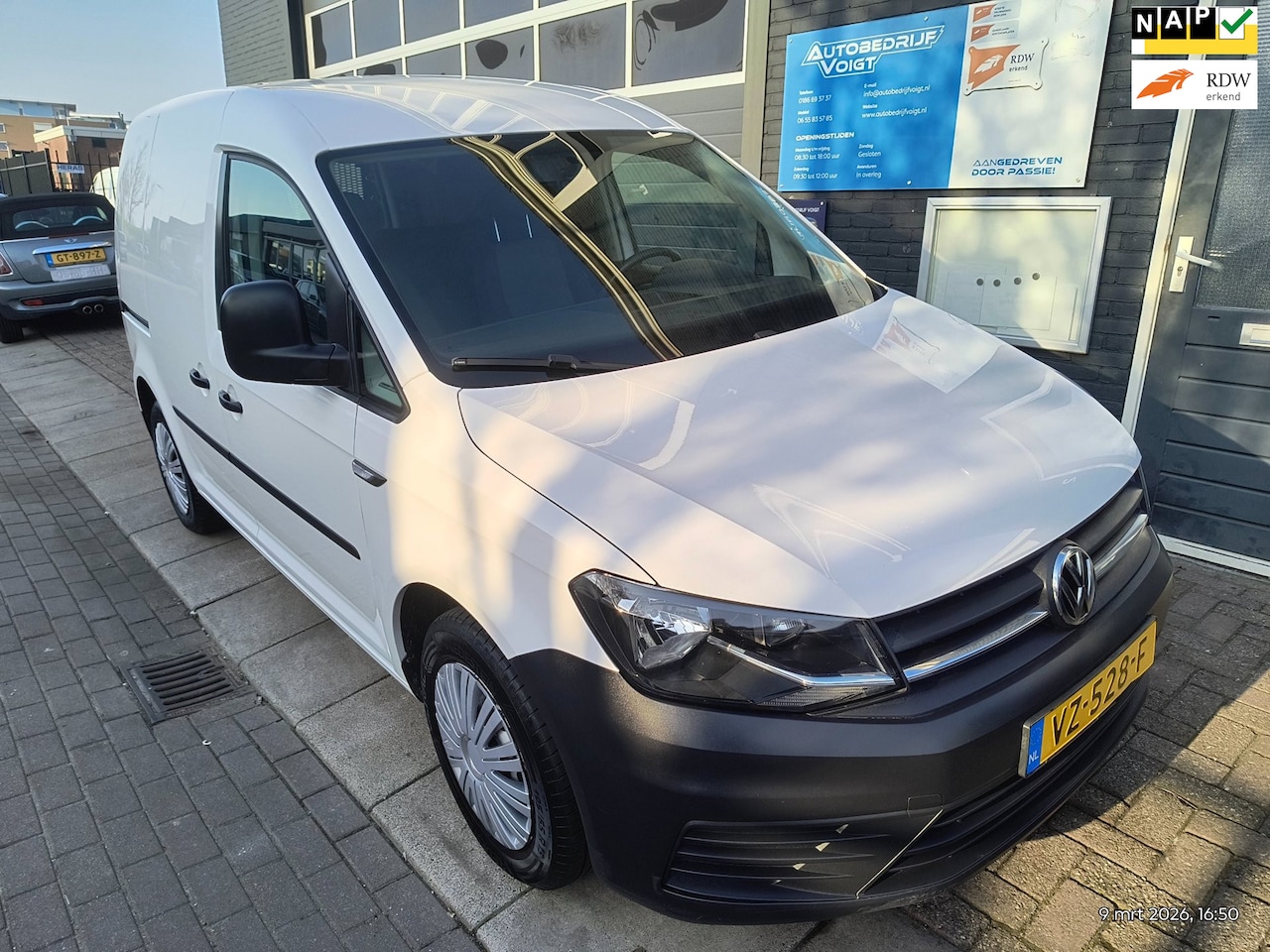 Volkswagen Caddy - 1.6 TDI L1H1 Trendline. Zeer nette auto - AutoWereld.nl