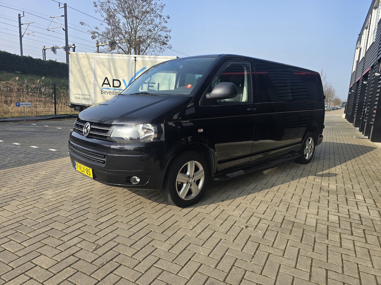 Volkswagen Transporter - 2.0 TDI L2H1 4Motion DC Comfortline Limited Ed. -DUBBEL CABINE | DAK | PDC | NAVIGATIE | E - AutoWereld.nl