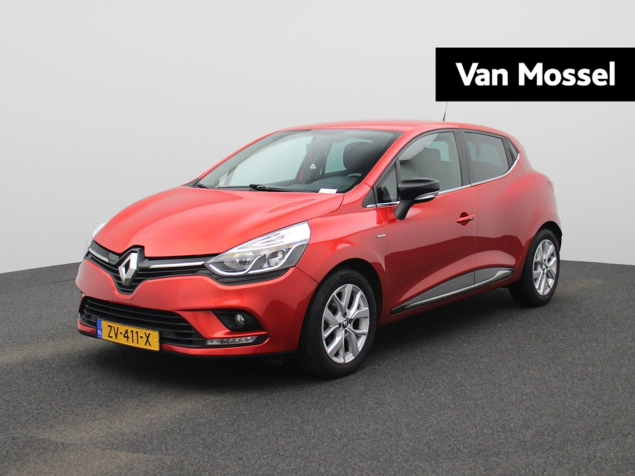 Renault Clio - 0.9 TCe Limited | NAVIGATIE | PARKEERSENSOREN | AIRCO | CRUISE CONTROL | - AutoWereld.nl