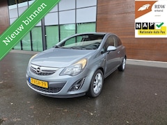 Opel Corsa - 1.2-16V BlitZ 3DRS 2014 Airco/Navi/PDC/Trekh/APK