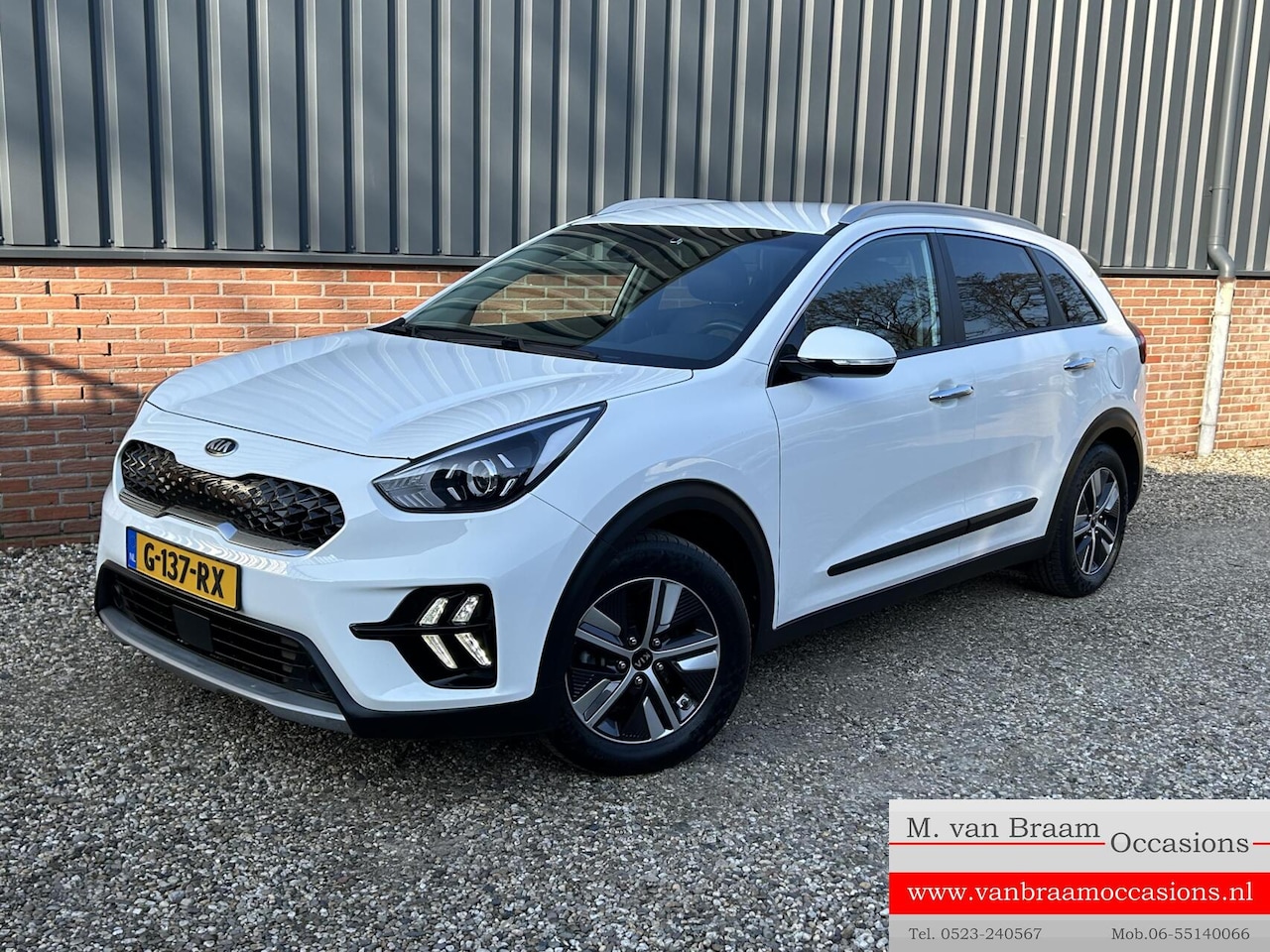 Kia Niro - 1.6 GDi Hybrid DynamicLine Trekhaak/Half-Leer/Navigatie - AutoWereld.nl