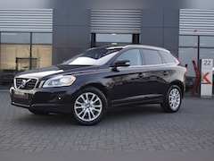 Volvo XC60 - 3.0 T6 AWD Summum / Leer / Trekhaak / Xenon / Nw. APK