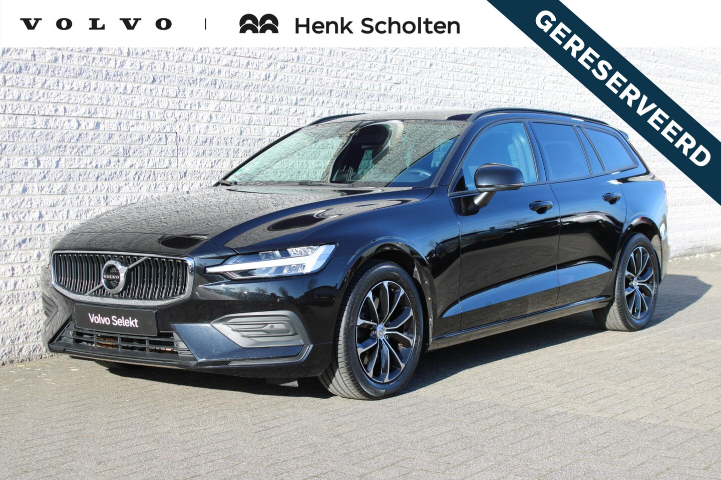 Volvo V60 - 2.0 B3 Momentum Advantage | Moritz leder Charcoal bekleding | Dealeronderhouden | Getinte - AutoWereld.nl