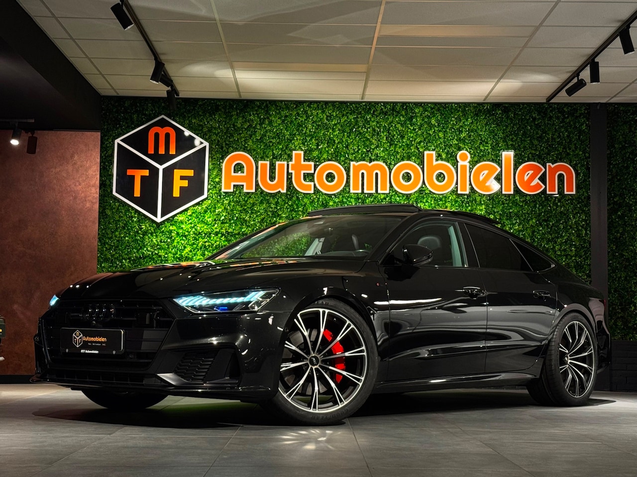 Audi A7 Sportback - 55 TFSI QUATTRO 340 PK S-LINE|PANO|B&O|LUCHTVERING|LASER - AutoWereld.nl