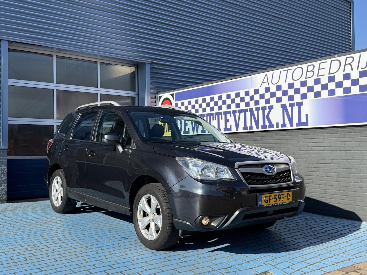 Subaru Forester - 2.0 CRUISE STOELVER. TREKH. LEER - AutoWereld.nl