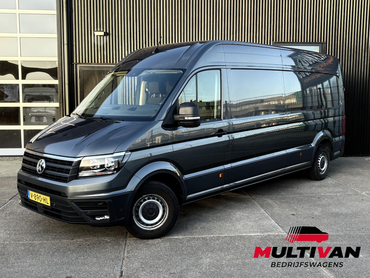 Volkswagen Crafter - 35 2.0 TDI L4H3 170 PK | ERGO SEAT | CAMERA | PARKEERSENSOREN RONDOM - AutoWereld.nl