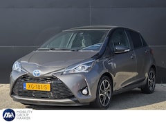 Toyota Yaris - 1.5 Hybrid Bi-Tone Plus | Panoramadak | Navigatie | Parkeercamera