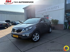 Kia Sportage - 2.0 X-ecutive Automaat, Pano, trekhaak, camera