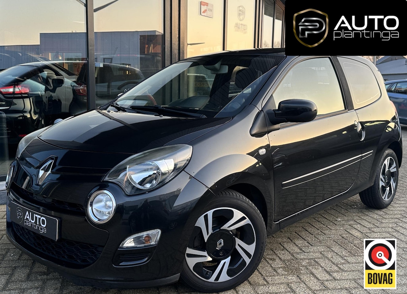 Renault Twingo - 1.2 16V Dynamique | ZEER NETTE STAAT! | Luxe Velgen | Getint Glas | Climate Control | Crui - AutoWereld.nl