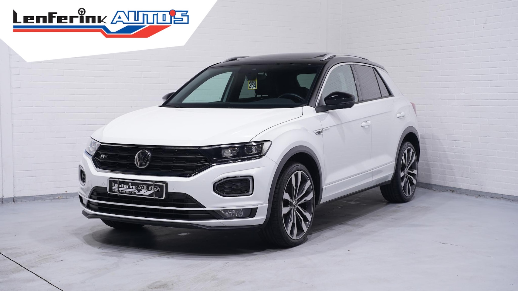 Volkswagen T-Roc - 1.5 TSI R Line 1e Eig. NAP Led koplampen Panodak R-Line int./ext. 19 Inch Stoelverwarming - AutoWereld.nl