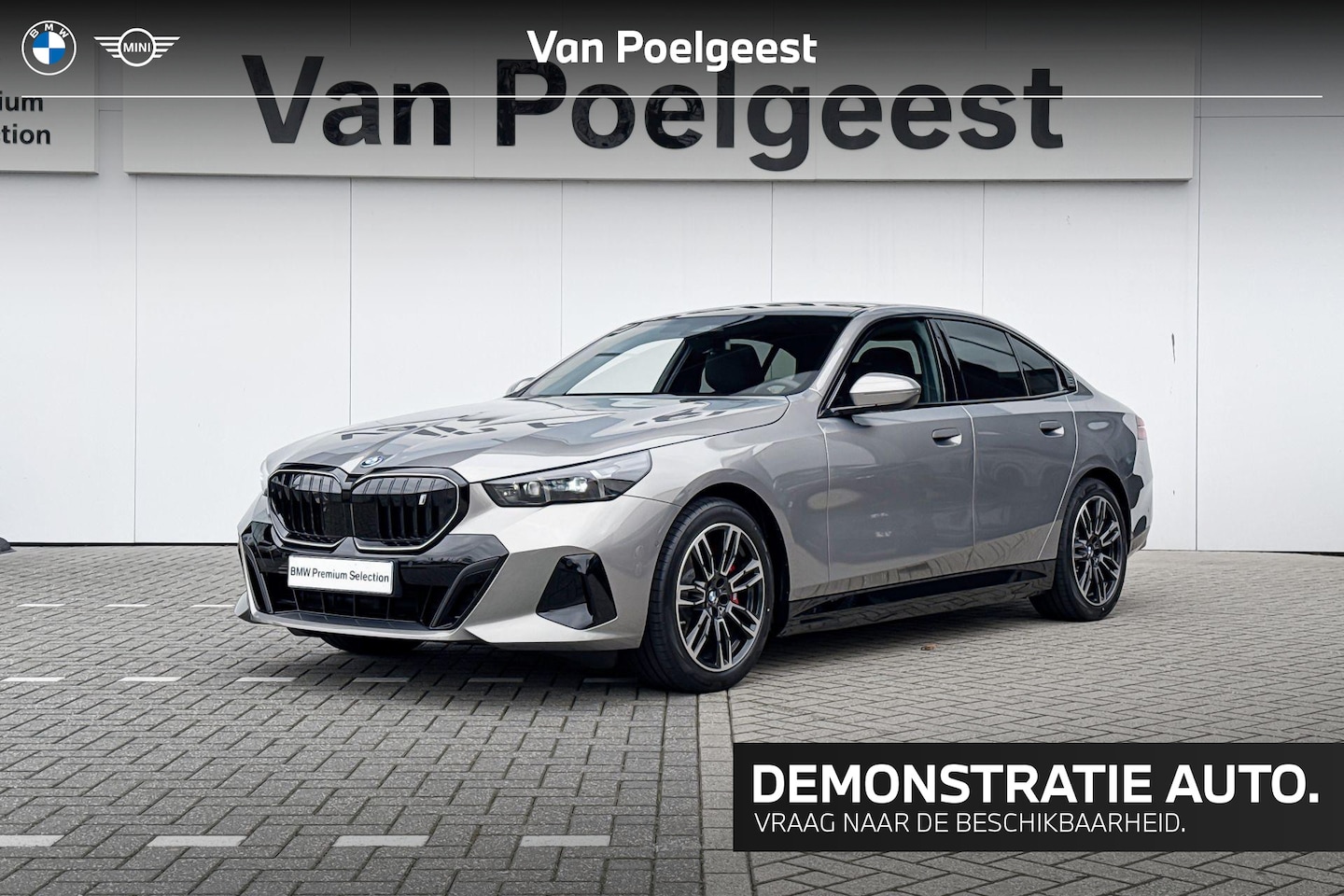 BMW i5 - eDrive40 | M Sport Pro | Panoramadak - AutoWereld.nl